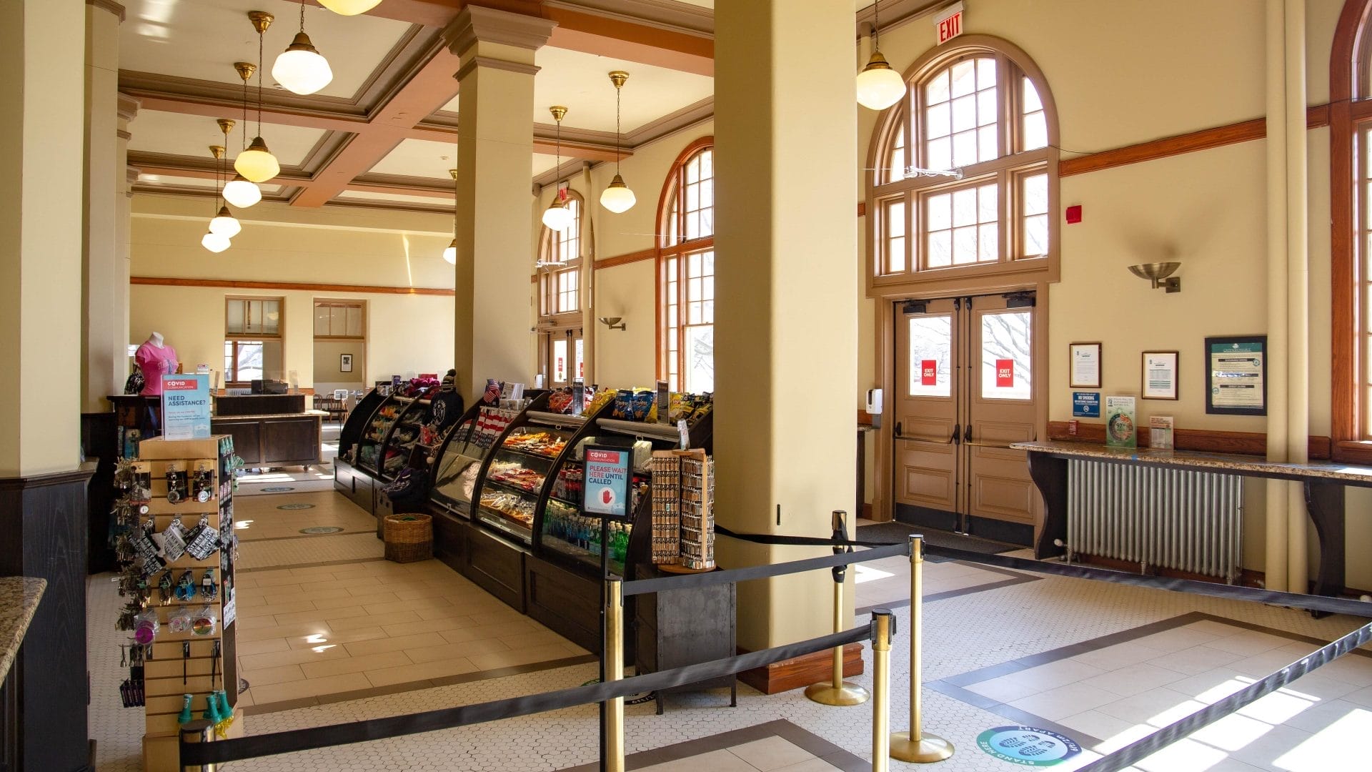 Ellis Island Café