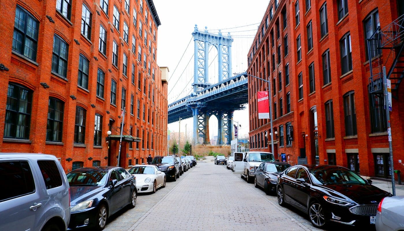 Dumbo neighborhood in New York - Best New York hotels for first-time visitors
