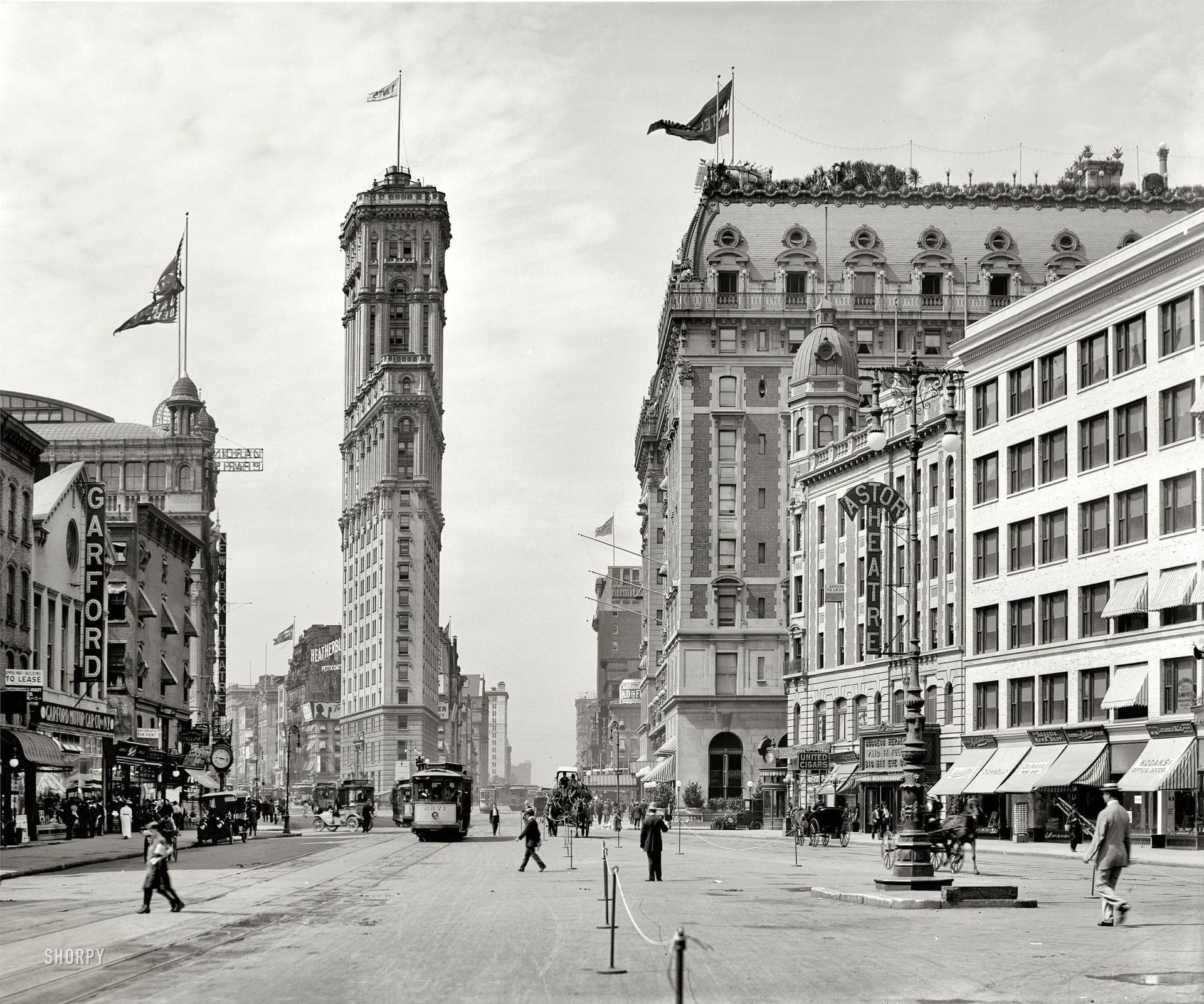 Shorpy Historical Photo Archive :: Old Times: 1908 | Times square