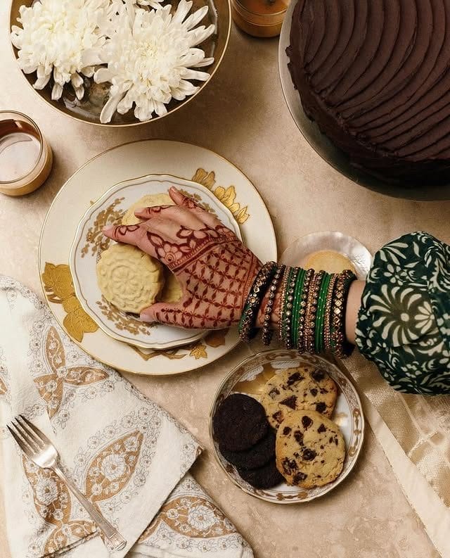 Mah-Ze-Dahr Bakery -best dessert spots in NYC